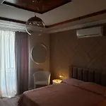 公寓式酒店 Art Gallery 1 地拉那