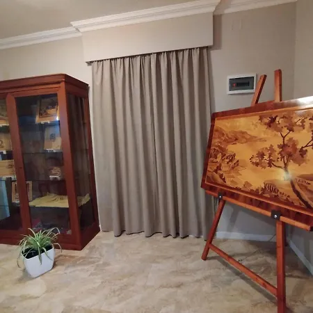 Art Gallery 1 4* تيرانا