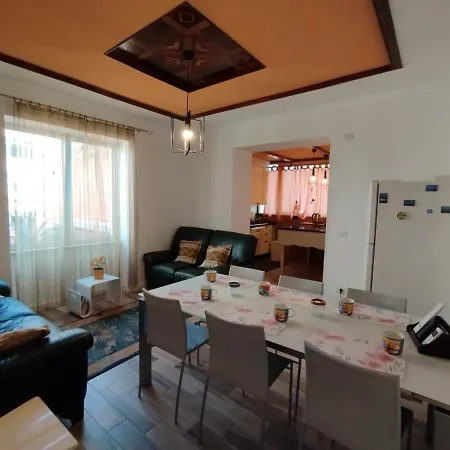 Aparthotel Art Gallery 1 4*