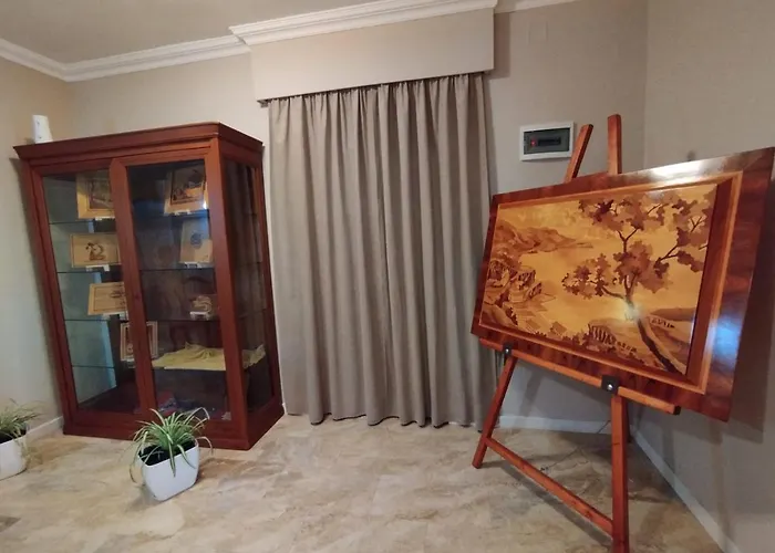 Art Gallery 1 4* Тирана