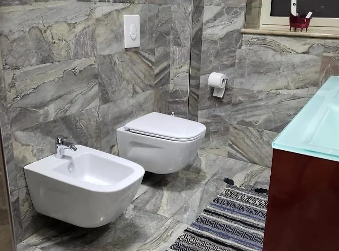 Апарт-отель Art Gallery 1 Тирана