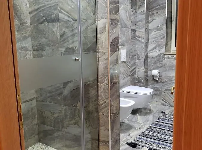 Art Gallery 1 Апарт-отель 4*